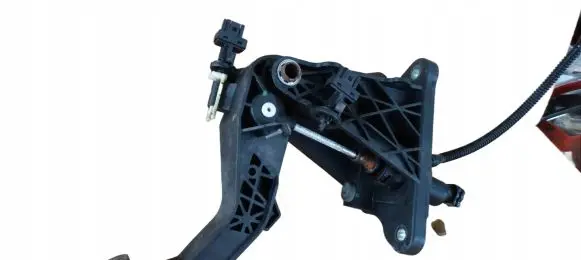 Clutch pedal