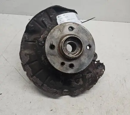 Mini One - Cooper R50 - 53 Front wheel hub spindle knuckle