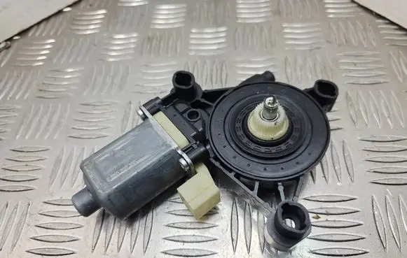 Volkswagen e-Golf Front door window regulator motor 5Q0959802B 0130822716
