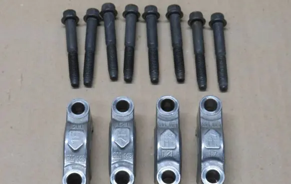 Opel Insignia A Camshaft holder 