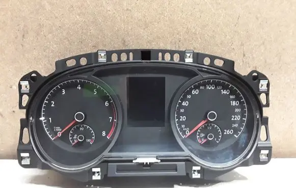 Volkswagen Golf VII Speedometer (instrument cluster) 5G1920740A