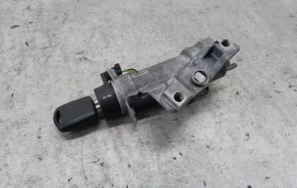Skoda Fabia Mk2 (5J) Ignition lock 4B0905851C