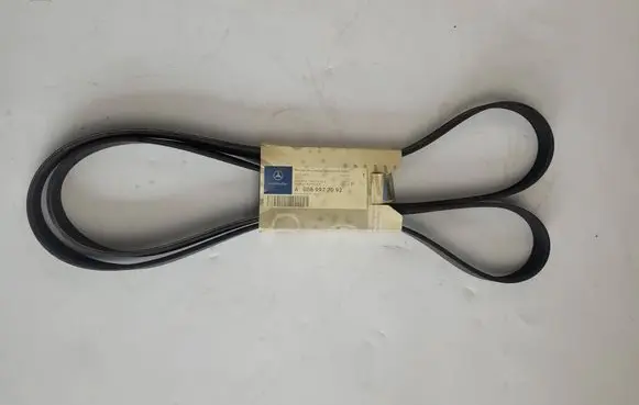 Mercedes-Benz C W203 Alternator belt A0089977092