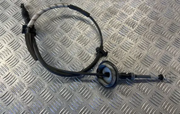 Jeep Cherokee Gear shift cable linkage 