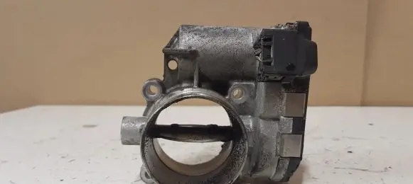 Volvo V50 Throttle valve 0280750520 31216665
