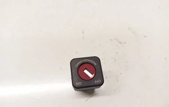 Peugeot RCZ Passenger airbag on/off switch 96413912xt