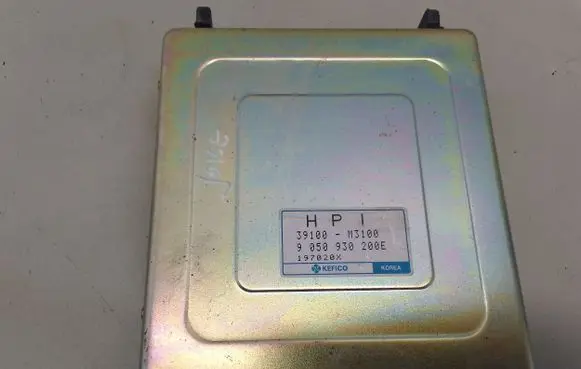 KIA Joice Engine control unit/module 39100M3100