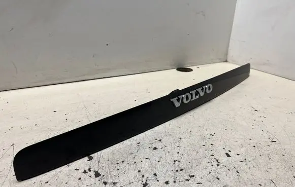 Volvo V50 Tailgate trim 08663727