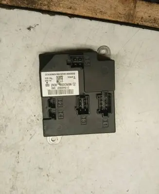 Mercedes-Benz E W211 Comfort/convenience module 2115453532