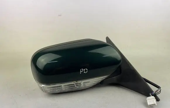 Subaru Legacy Front door electric wing mirror VC02015