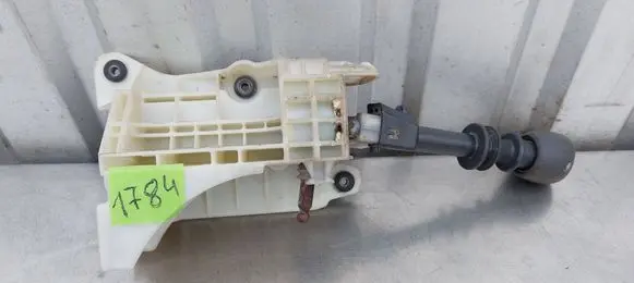 Gear shifter/selector
