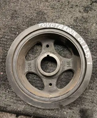 Toyota RAV 4 (XA30) Crankshaft pulley 2218 201