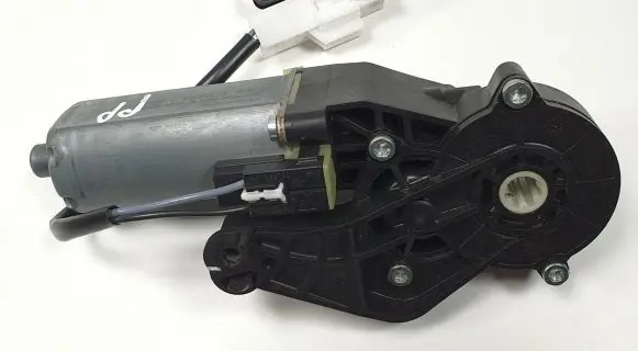 Mercedes-Benz GL X164 Seat adjustment motor 0390203207