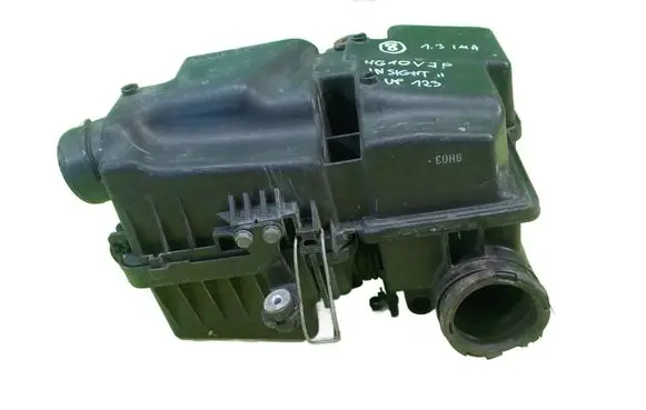 Honda Insight Air filter box 