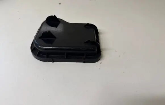 Ford Transit Headlight/headlamp dust cover 10090749