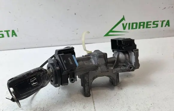Honda CR-V Ignition lock