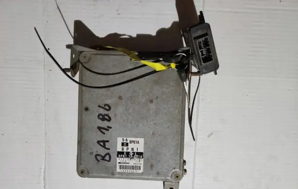 Mazda 323 F Engine control unit/module BPN118881A
