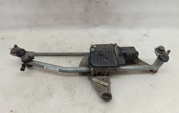 Volkswagen PASSAT B7 Front wiper linkage and motor 3AB955023 A5361794 MS6J1209