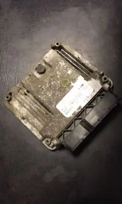 Volkswagen PASSAT B6 Engine control unit/module 06F906056GC 0261S02253