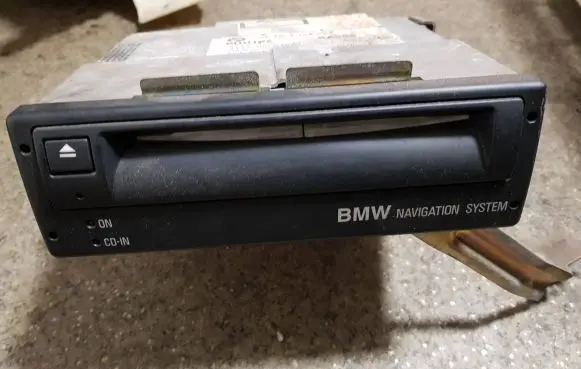 Navigation unit CD/DVD player