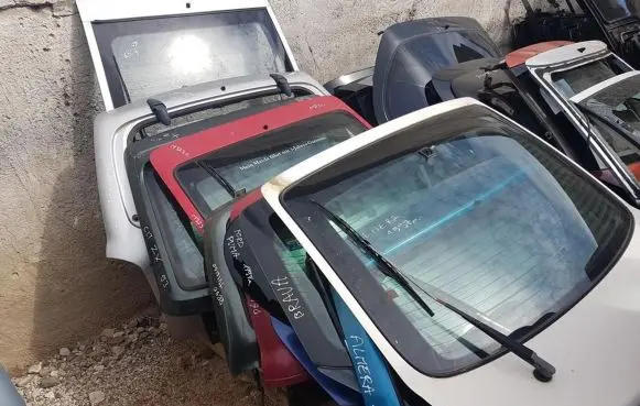 Mazda 323 Tailgate/trunk/boot lid