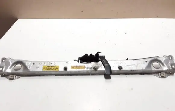 Top upper radiator support slam panel