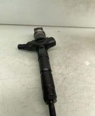 Opel Vectra C Fuel injector 8972391617 09E13056