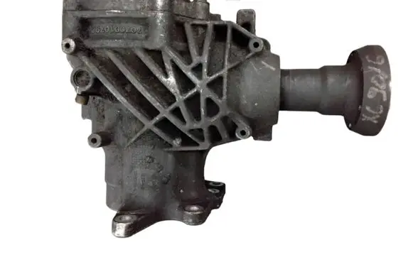 Volvo XC90 Front differential 7070010790