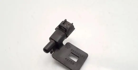 Dodge Nitro Outside/exterior temperature sensor 56042395 48750