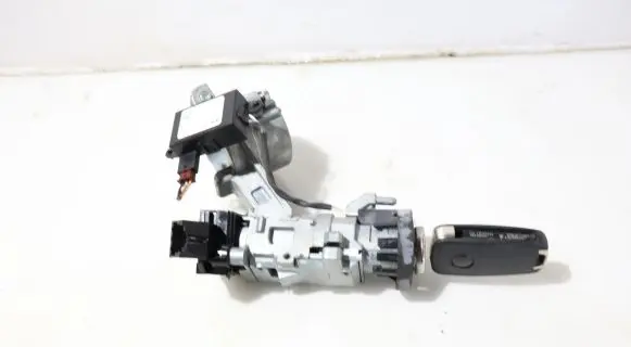 Opel Insignia A Ignition lock
