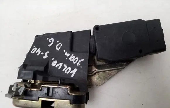 Volvo S40, V40 Rear door lock 