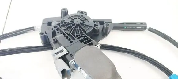 Tesla Model S Rear door window regulator motor 430105G0