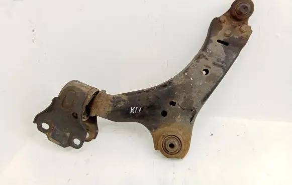 Volvo XC60 Front lower control arm/wishbone 6G9N3A053A