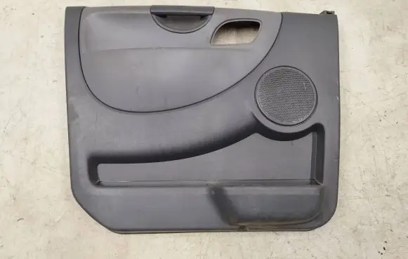 Citroen Jumpy Front door card panel trim