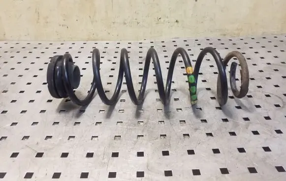 Volkswagen Polo V 6R Rear coil spring