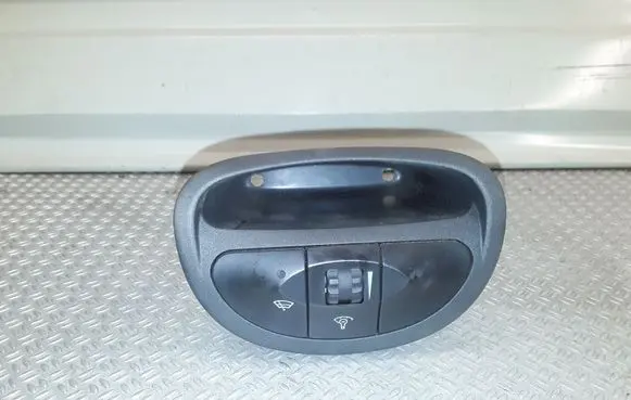 Hyundai Santa Fe Interior lighting switch 