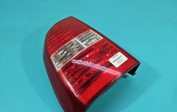 Rear/tail lights