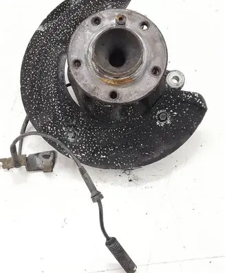 BMW 1 E81 E87 Front wheel hub 6764443 5201210