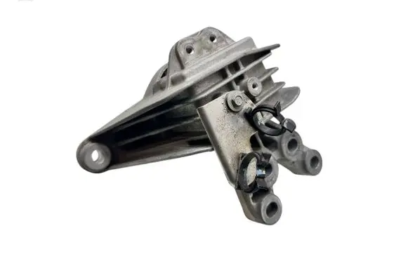 Engine mount bracket