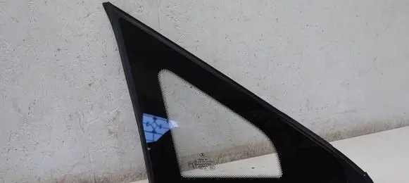 Mercedes-Benz Vito Viano W639 Front triangle window/glass A6396736405 6396736405