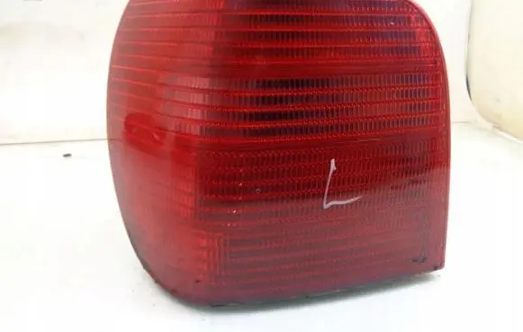 Volkswagen Polo III 6N 6N2 6NF Rear/tail lights
