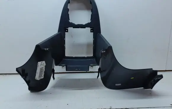 Volkswagen Touran II Center console 1863475