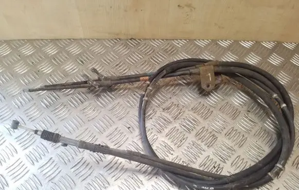 Toyota Avensis Verso Handbrake/parking brake wiring cable 