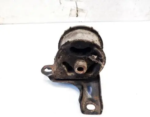 Honda Accord Engine mount bracket