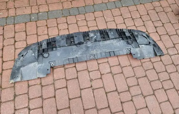 Opel Vivaro Front bumper skid plate/under tray 850163658R 601974462R