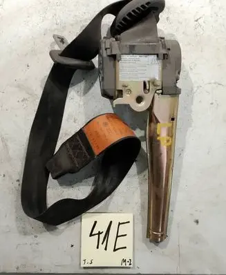Volkswagen Polo III 6N 6N2 6NF Front seatbelt 6N3857706C
