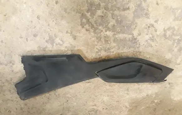 Audi Q7 4M Centre console side trim front 4M0863305A