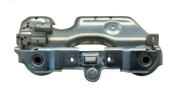 Toyota RAV 4 (XA50) Voltage converter inverter 