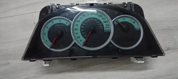Toyota Corolla Verso E121 Speedometer (instrument cluster) 838000F081 MB2574308250