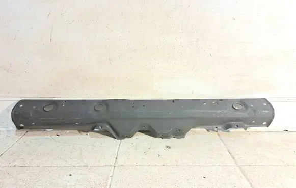 Toyota Yaris Radiator support slam panel